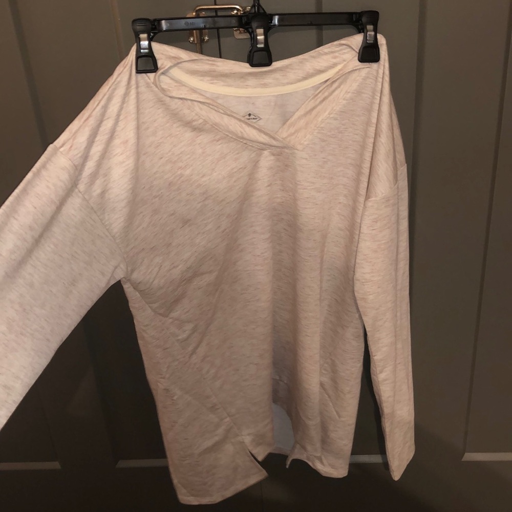 NWT St. John’s Bay Lightweight Sweater